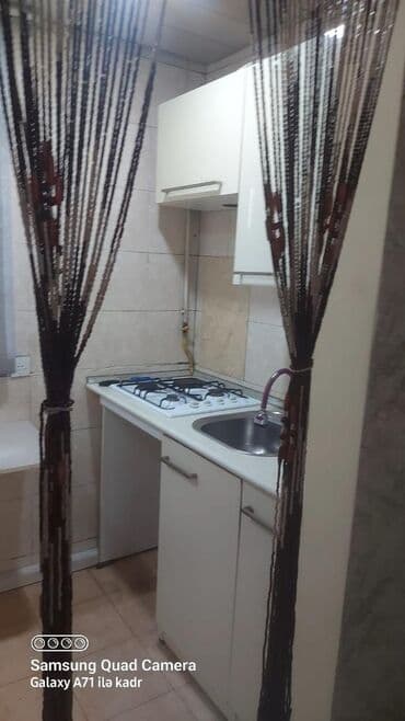 meronun arxası: Bakı, Bakıxanov qəs., 2 otaqlı, Köhnə tikili, m. Neftçilər, 43 kv. m — 7