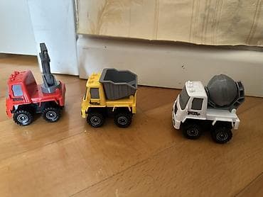 Daraqlar: Uşaq oyuncaqları dəsti – xilasetmə və tikinti maşınları Məzmun: - — 4