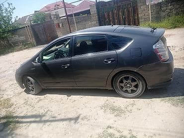 prado 4 mator: Toyota Prius: 1.5 л | 2008 г. Хэтчбэк — 4