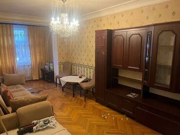 binə atçiliq: Azadliq metrosuna yaxın 5 mertebeli binanın 1-ci mərtəbəsində yerləşən — 4