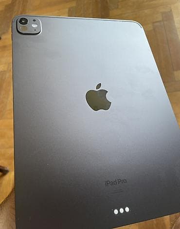 iphone pro max: Apple iPad Pro planşet Salam ipad m4 pro 11 düyüm 256 gb təzədən — 6