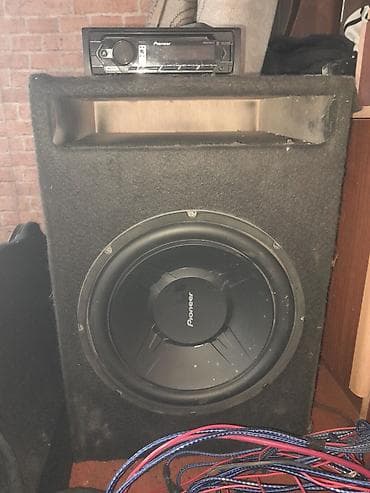 Avtomobil üçün tam səs sistemi dəsti Tərkib: - Pioneer subwoofer