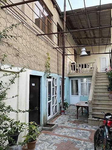 sumqayitda ev satisi: Salam ev suraxani rayon bulbule qesebesi dedir kamsamol dairesinden — 7