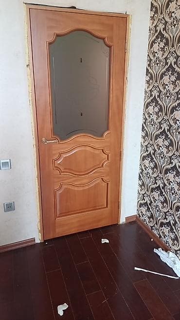 plasmas qapi: Yaxşı vəziyətdə otaq qapıları 4 ədədi şüşəli 1 ədədi şüşəsizdi — 3