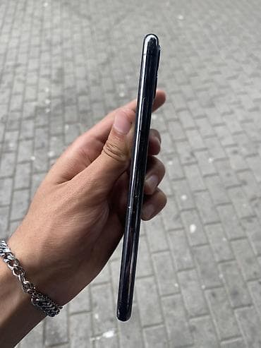 IPhone 11 Pro Max, 256 GB, Space Gray, Face ID — 3