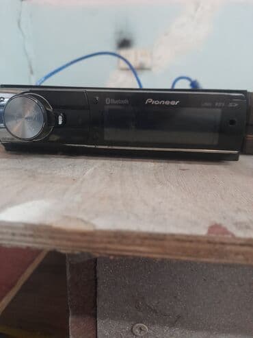 Audi: Avtomobil audio dəsti - Baş cihaz: Pioneer avtomobil maqnitolası — 2