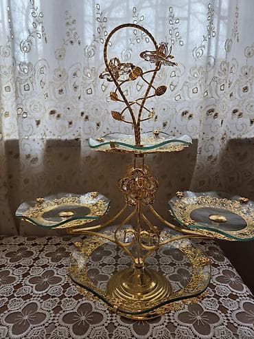 Tort və şiriniyyat qabı, rəng - Qızılı, Şüşə