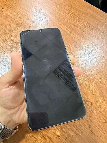 samsumg s22: Samsung Galaxy S22 — 6