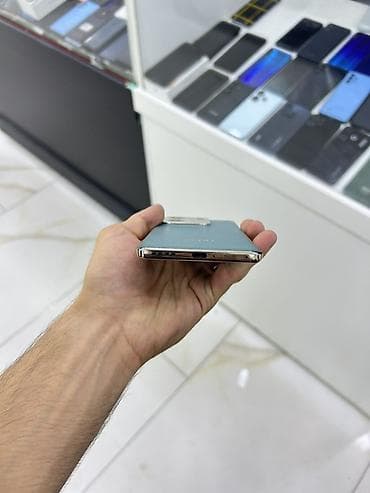 notebook ram 8: Infinix Zero 30, 256 GB, rəng - Göy, Simsiz şarj, Face ID — 4
