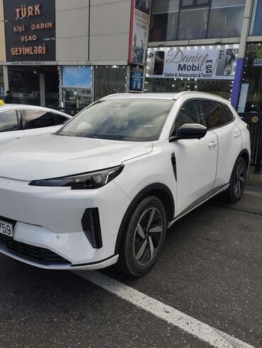 купить электромобиль в баку: Şəxsi avtomobilimlə sürücülük xidməti təklif edirəm. - Avtomobil: ağ — 4