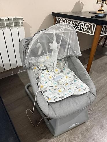 oyuncaq kran: Çıxarıla bilən beşikli araba — 2