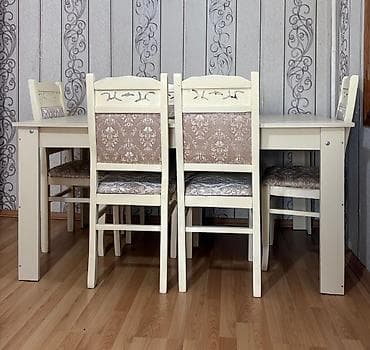 kunc divanlar islenmis: Masa desti 160₼ .Unvan 8 mkr &Rumi — 1