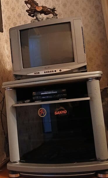 İşlənmiş, 6 qapı Düz dolab, Qorka