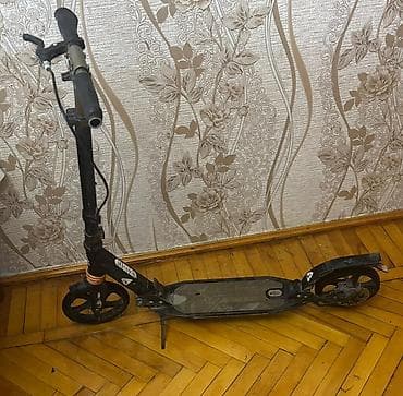 Samokatlar: Skuter çox ucuz, 19 AZN, nazasdı. Düzəltmək lazımdı. Qiymət sondu, tam — 1