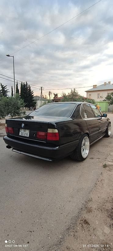 bmw e39: BMW 5 series: 2.5 l | 1995 il Sedan — 6