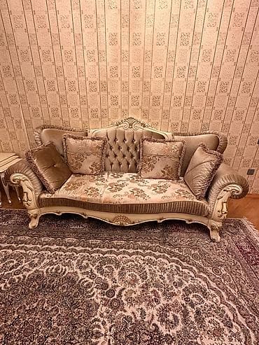 qorka mebel qiymetleri: İşlənmiş, Jurnal masası, Komod, Masa və oturacaqlar, Türkiyə — 6