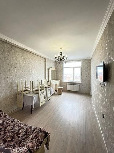 3 otaqlı: Xırdalanda,Qafqaz universitetinin yaxınlığında 3 otaqlı,əla — 4