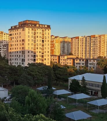 upd qesebesinde satilan evler: 2 otaqlı, 60 kv. m — 1