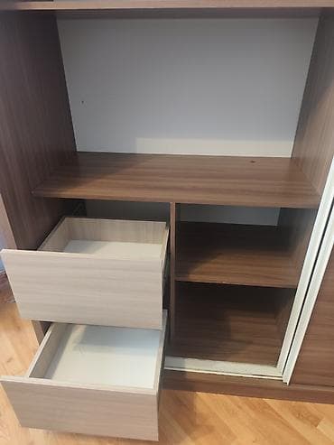 qapi avropa: İşlənmiş, 2 qapılı, Güzgülü, Qəhvəyi, Digər material, Kupe, Düz dolab — 2