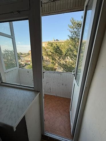 şu: Afdavağzal 600 AZN/ay 3 otaqlı Köhnə tikili 62 m² Sahə 4 / 5 — 9