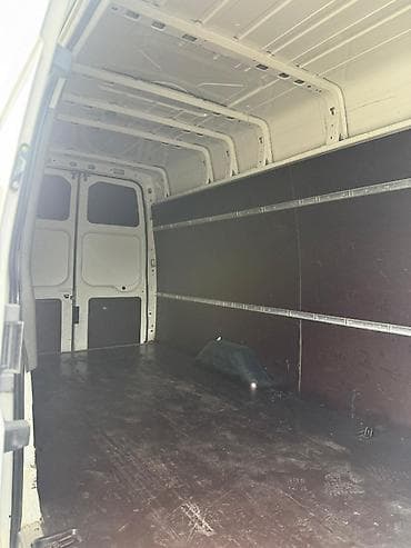 ford transit 2011: Ford Transit: 2.4 l | 2011 il 250000 km Van/Minivan — 10