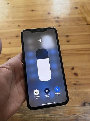 iphoneler: IPhone Xs Max, 64 GB, Qızılı, Simsiz şarj, Face ID — 7