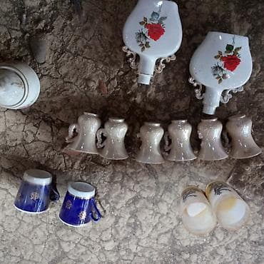 qızıl qələm: Müxtəlif vintage porselen və şüşə məmulatların qarışıq dəsti Tərkib — 10
