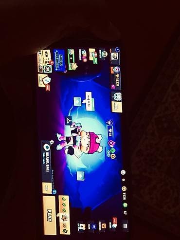 Brawl Stars oyunu üçün hesab - Kupa: təxminən 18,3K - Brawler sayı