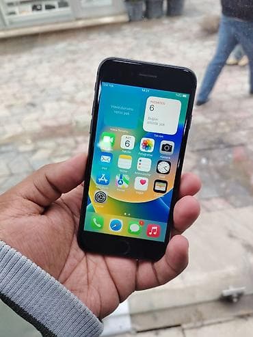 IPhone SE 2020, Qara, Barmaq izi lalafo.az -da IPhone SE 2020, Qara, Barmaq izi