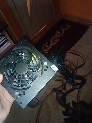 Блок питания 400 Вт, Б/у at lalafo.az Блок питания 400 Вт, Б/у