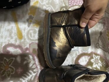 купить бу шкаф для одежды: 1-5 yaş aralıginda qiz usagi geyim ve — 8