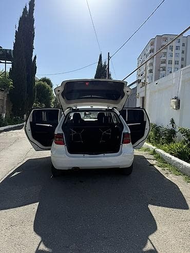 opel astra 2012 model: Mercedes-Benz B 200: 1.7 l | 2007 il Hetçbek — 8