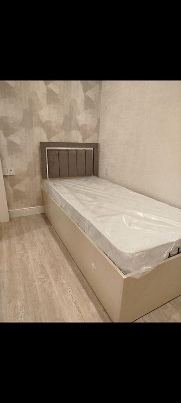 Çarpayılar: Təknəfərlik çarpayı, Bazalı, Matras ilə, Siyirməsiz — 6
