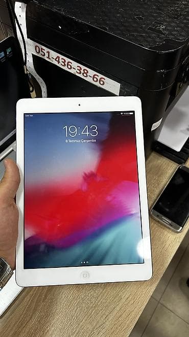 tablet 2 el: İpad Air — 1