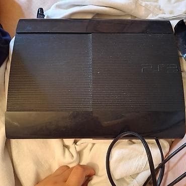 Sony PlayStation 3 konsolu, rəqəmsal əyləncə üçün tam bir paket təklif — 3