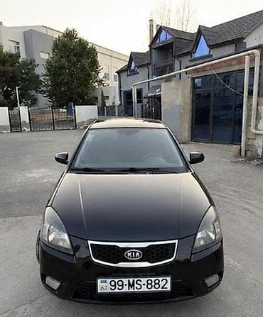 Nəqliyyat: Kia Rio: 1.4 l | 2011 il Sedan — 1