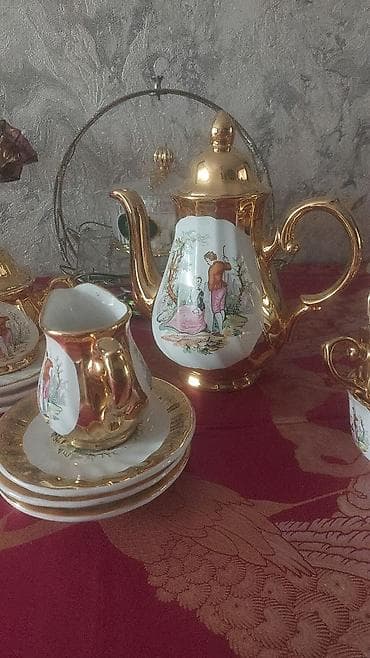 sud separatoru: Çay dəsti, rəng - Qızılı, Farfor — 1