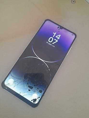Samsung Galaxy A06, 128 GB, rəng - Ağ, Qırıq