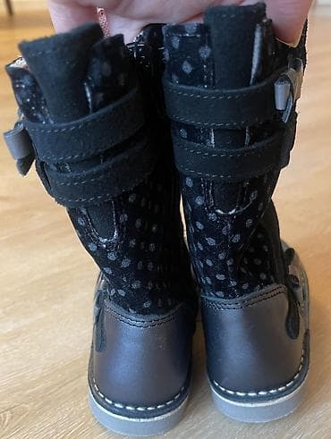 Uşaq geyimi və ayaqqabıları: Сапоги детские, новые Made in Portugal Внутри натуральная кожа Размер — 7