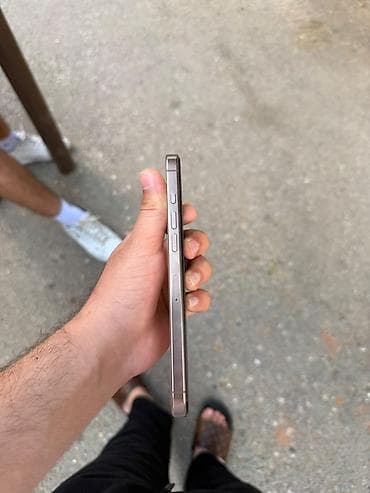 Elektronika: IPhone 16 Pro Max, 256 GB, Desert Titanium, Face ID — 2
