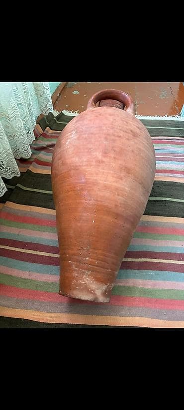 saxsi gul qablari: Gil küp – böyük həcmli, ənənəvi saxsı amfora tipli qab — 4