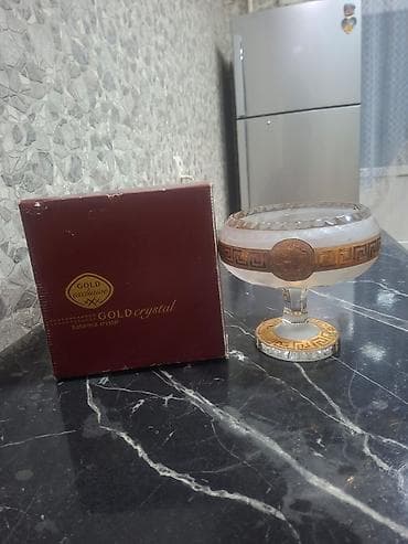 bayram: Tort və şiriniyyat qabı, rəng - Qızılı, Xrustal, Çexiya — 1
