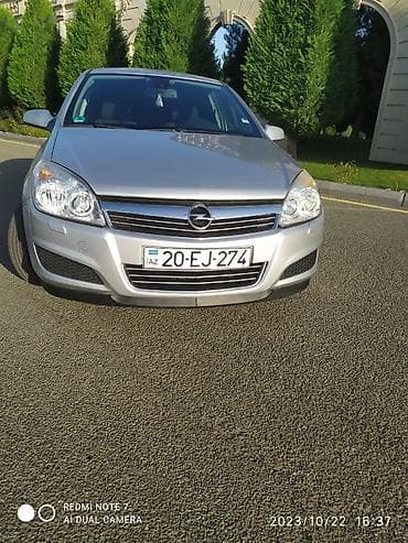 Продажа авто: Opel Astra: 1.4 л | 2009 г. 234000 км Хэтчбэк — 3