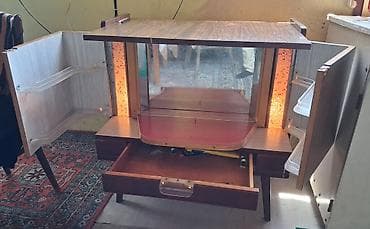 gencede qapi: Retro bar şkafı – açılıb-bağlanan mini-bufet - Material: taxta — 1