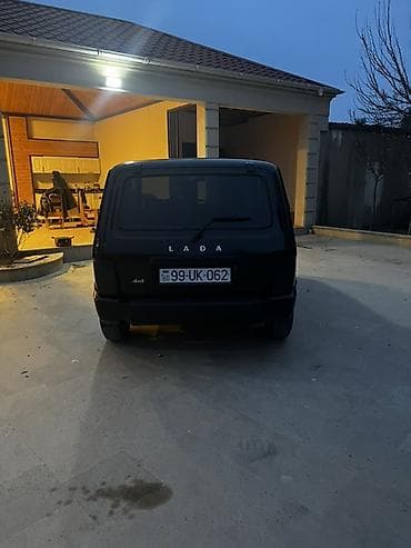 turbo.az vaz 21010: Lada 4x4 (Niva) — qara rəngli, 3 qapılı SUV Bez kraka. 2019 12 ci ay — 2
