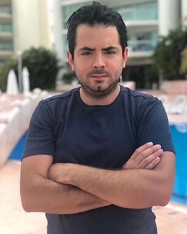 Twn rixos hotel ofisiant 7 hipokrasiya kafe 2 tengomiedo kafe 6