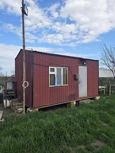 kanteynerler: Metal konteyner ev - Ölçü: təxminən 6×3 m (kompakt modul ölçüsü) - — 1