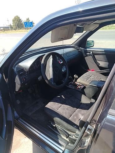 w202 ön bufer: Mator karobkasında atma yağ azaltma yoxdur. Təkərləri təzədir 6 ay — 5