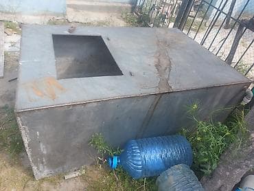 plastmas cən: Metal nerjaveyka yanacaq/su çəni, 0.75 ton. 4mm metal. problem yoxdur — 2