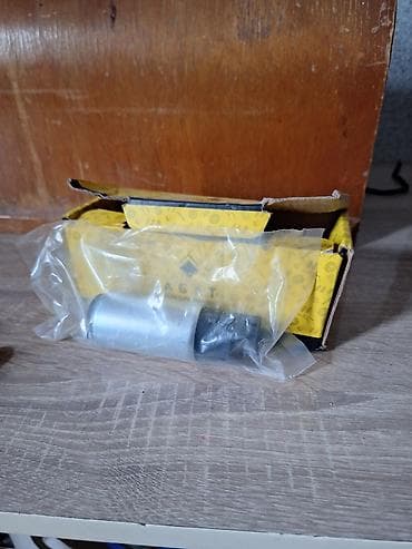 Radiatorlar: Opel astra h benzin nasos — 1